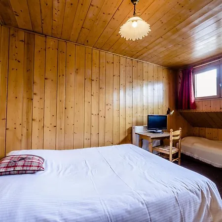 Le Hotel 2*