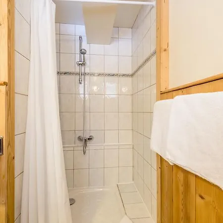 Hotel Le 2*