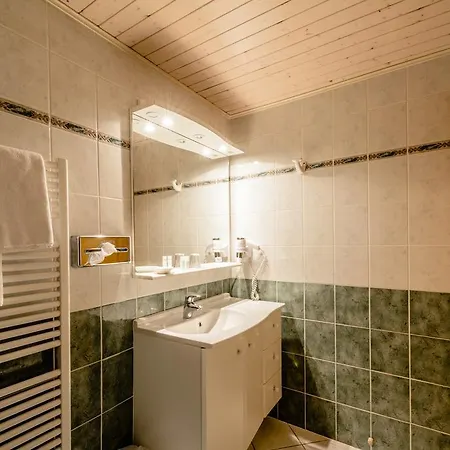 Hotel Le 2*